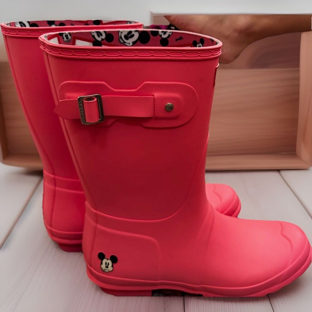 Hunter x Disney Women's  Original Boot - Shiver Pink SUPER RARE Size 11 👀